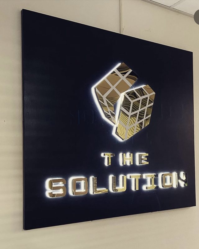 Enseigne The Solution