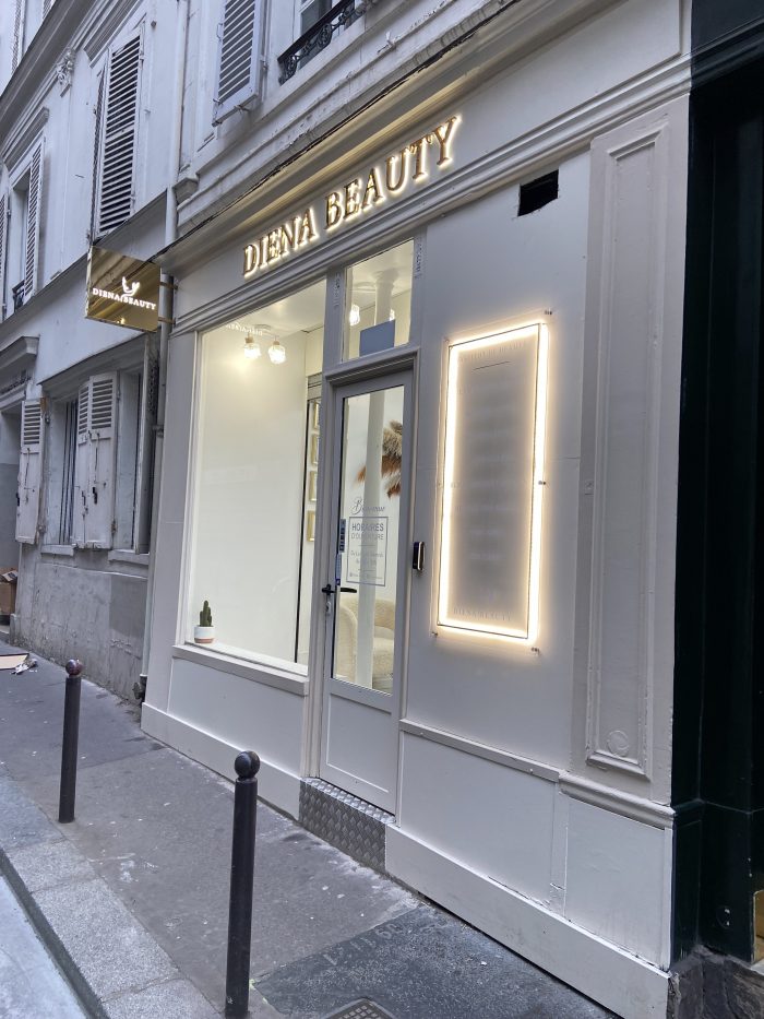 Plaque professionnelle à Paris et en en Ile de France